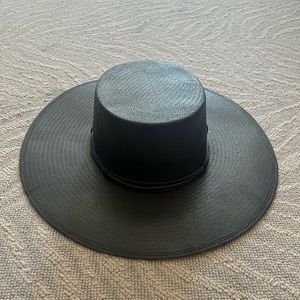 NWT Black woven hat